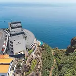 Xavelha Clifftop By Atlantic * Câmara de Lobos